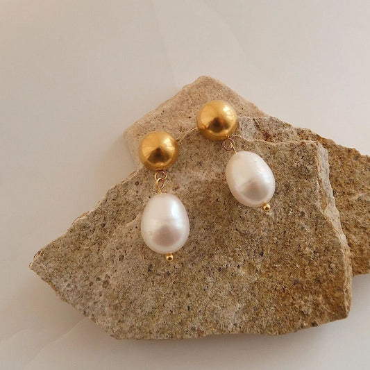 Pearl Drop Earrings